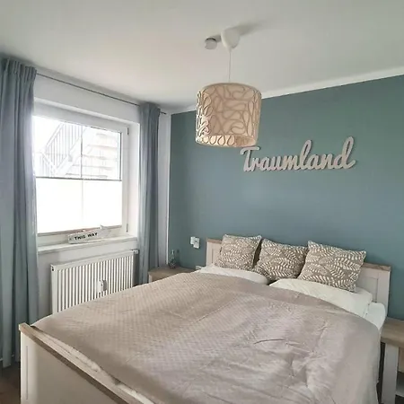 Karlshagen, Hafenidyll 46 *